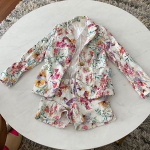 2 piece floral shirt and shorts